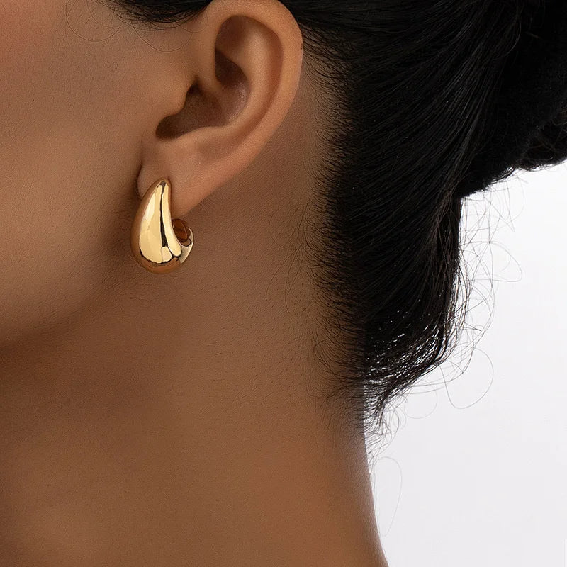 LUXE DROP ÖRHÄNGE GULD/SILVER